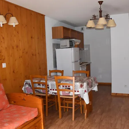 Cosy Avec Piscine, Proche Centre Et Telepherique - 4 Pers. - Fr-1-464-165 * Pralognan-la-Vanoise