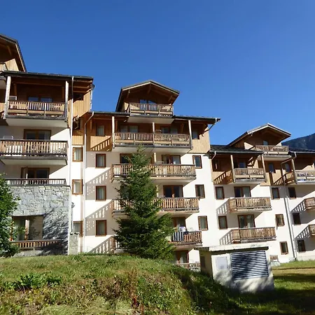Apartment Cosy Avec Piscine, Proche Centre Et Telepherique - 4 Pers. - Fr-1-464-165